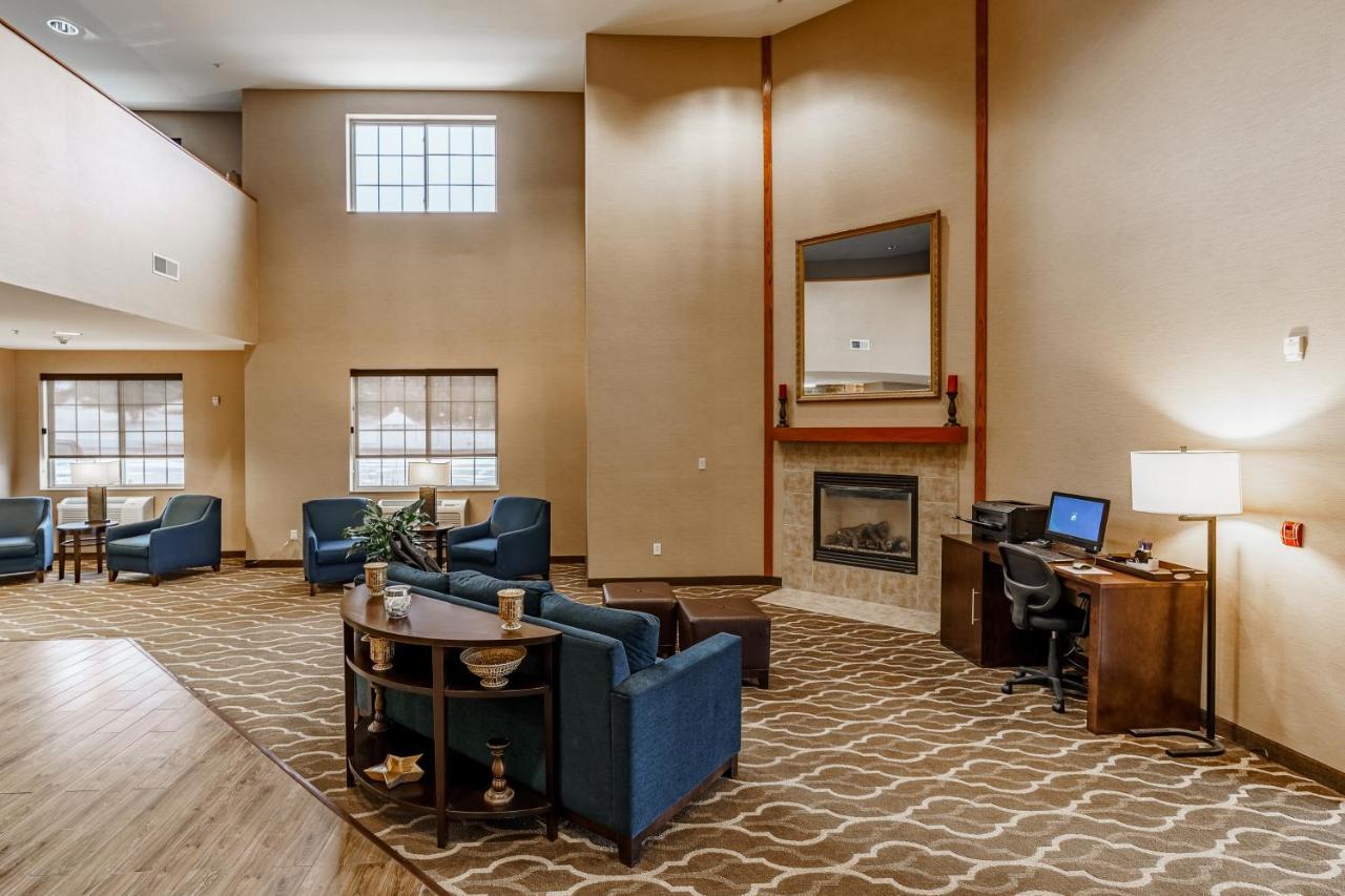 Cobblestone Suites - Ripon Exterior foto